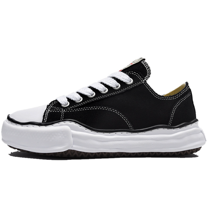 Yamia™ Sneaker