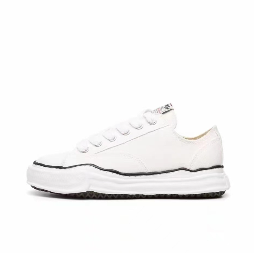 Yamia™ Sneaker