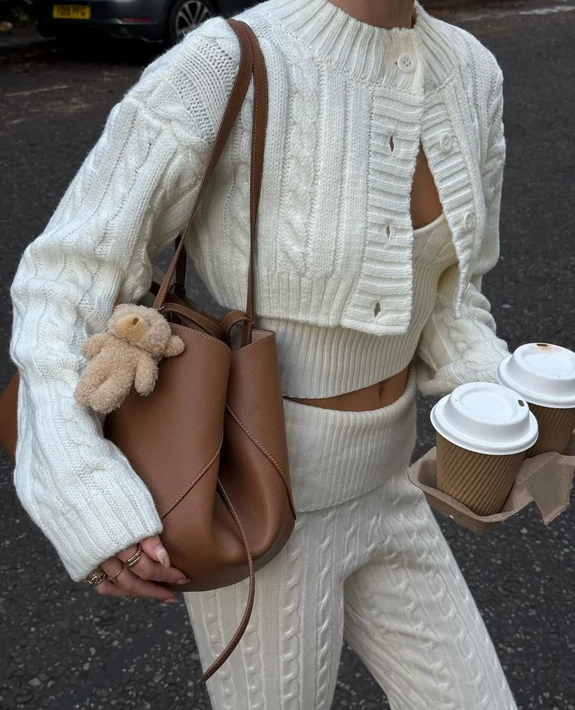 KNITWEAR SET CROPPED- YAMIA™