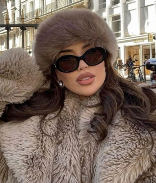 LACY - FAUX FUR HAT YAMIA™