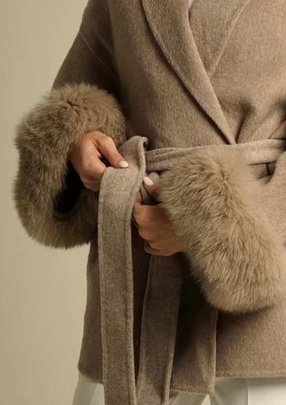 ARIA - PREMIUM MANTEL YAMIA™