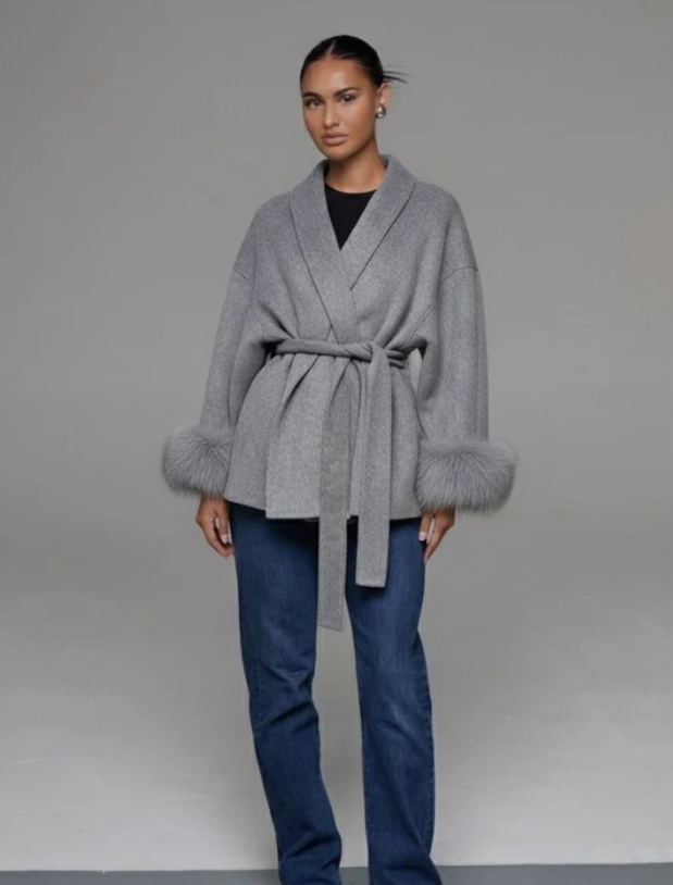 ARIA - PREMIUM MANTEL YAMIA™