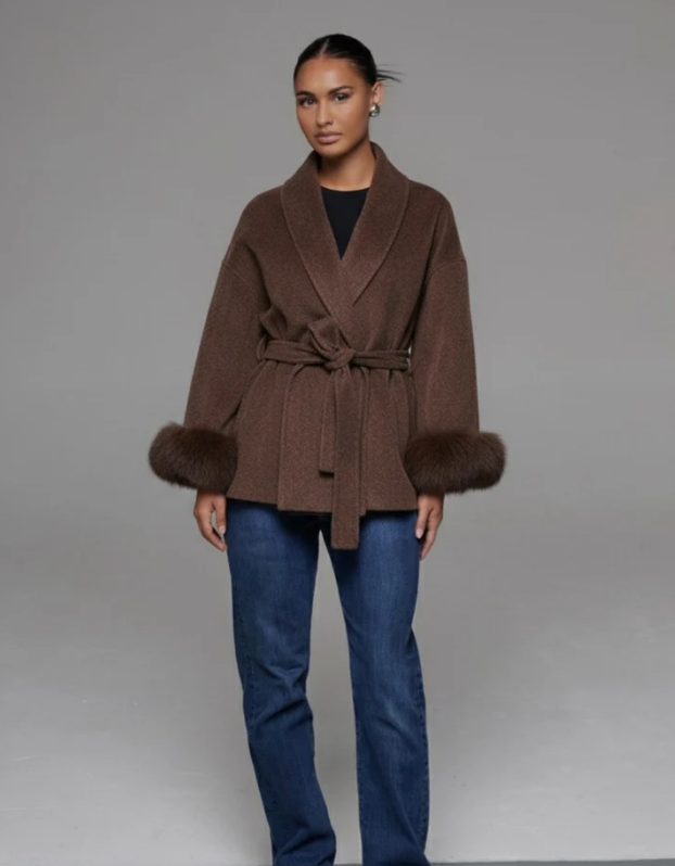 ARIA - PREMIUM MANTEL YAMIA™