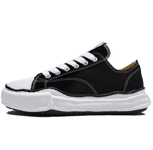 Yamia™ Sneaker